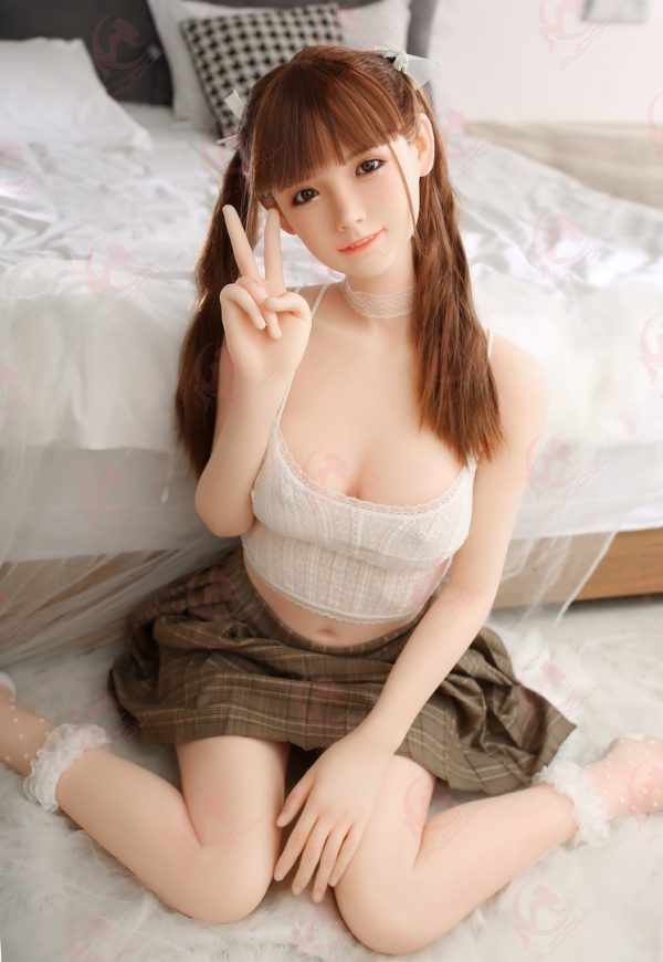 801A2534 poplovedoll